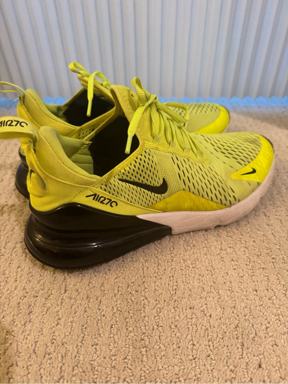 Nike Mens Air Max 270 Running Shoes - Yellow/Black Size 11